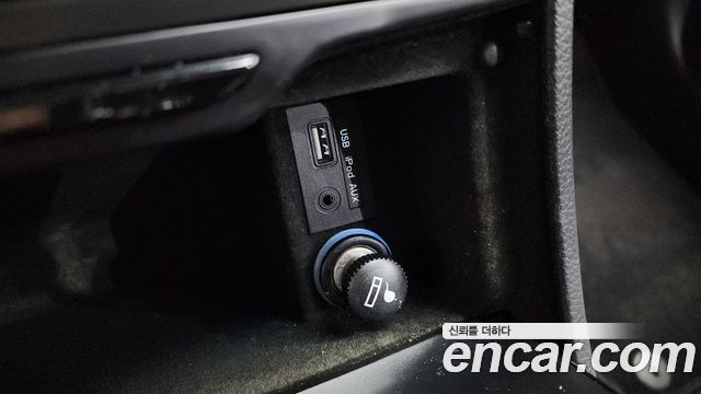 Hyundai Grandeur HG300 Premium — photo 1 of 33