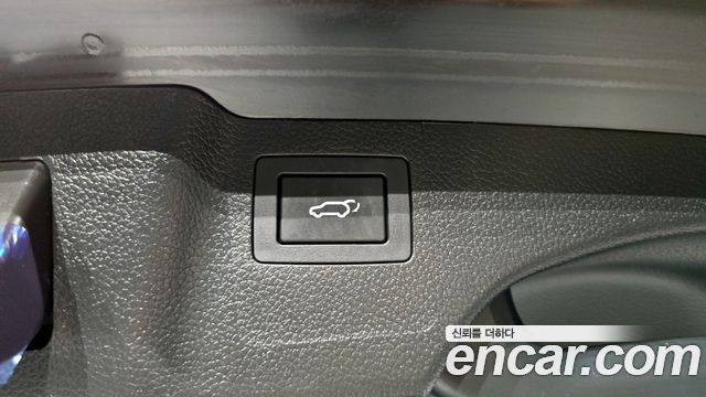 Hyundai Santafe Diesel 2.0 2WD — photo 1 of 30