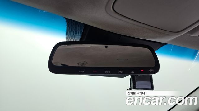 Kia K7 3.0 GDI Signature — photo 1 of 34
