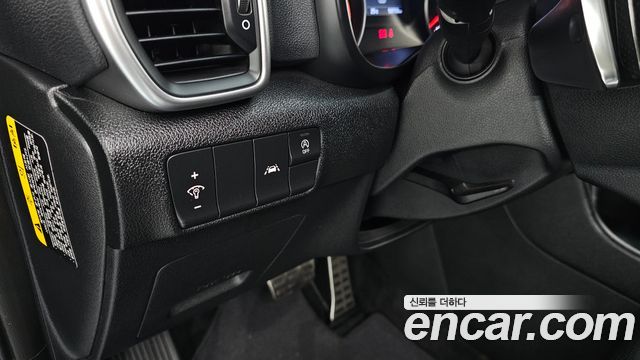 Kia Sportage Diesel 2.0 2WD — photo 1 of 30