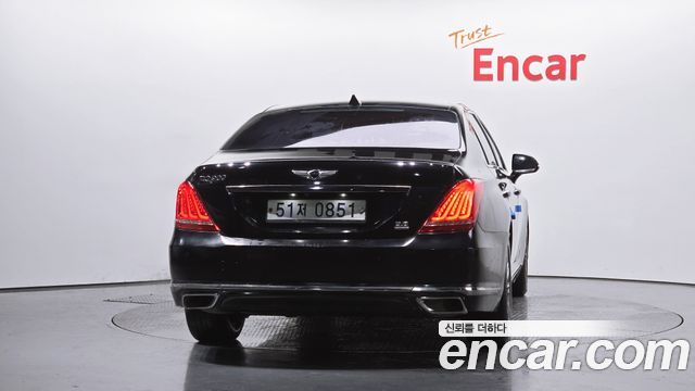 Genesis EQ900 3.8 GDI AWD — photo 1 of 20