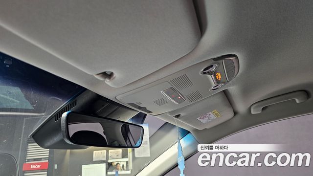 Hyundai Grandeur 2.5 — photo 1 of 20