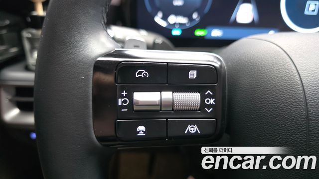 Hyundai Grandeur Exclusive — photo 1 of 32