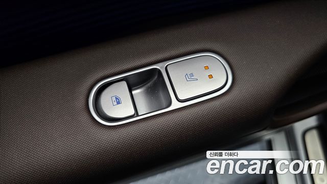 Hyundai Ioniq6 Long Range AWD — photo 1 of 40