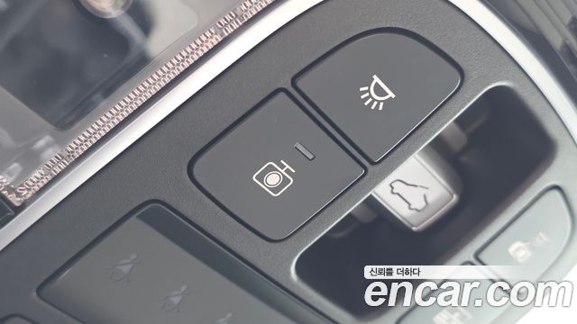 Hyundai Sonata Inspiration — photo 1 of 35