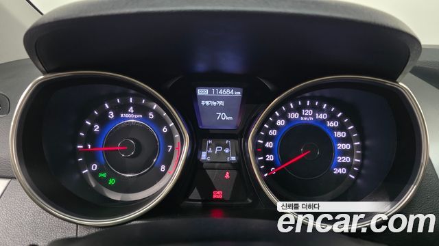 Hyundai AVANTE M16 GDI Premier — photo 1 of 30