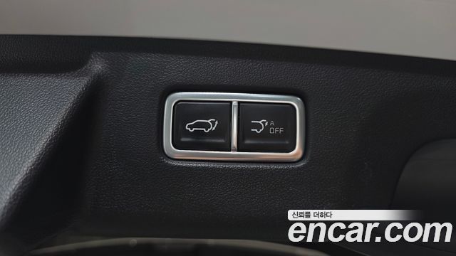 Kia Sorento HEV 1.6 4WD — photo 1 of 35