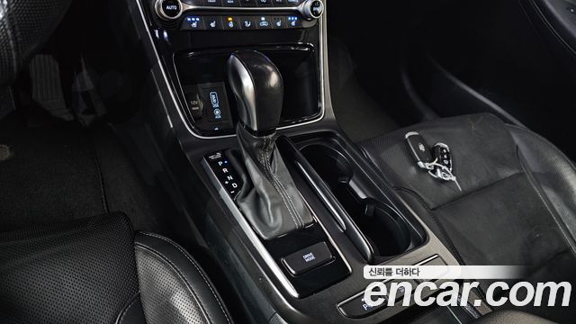 Hyundai Grandeur 3.0 LPi Modern (Rental Car) — photo 1 of 30