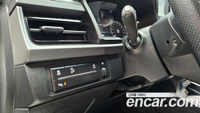 KG_Mobility_Ssangyong Rexton Diesel 2.2 4WD — photo 1 of 34
