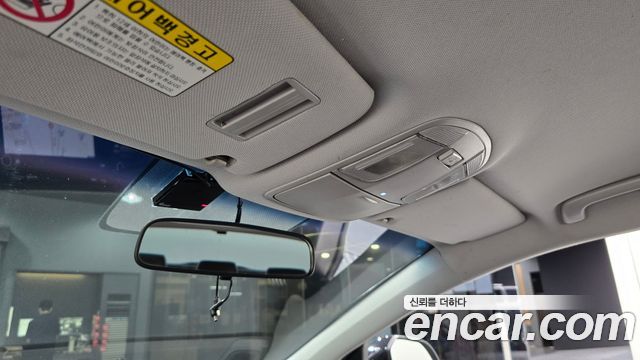 Hyundai Sonata 2.0 Smart — photo 1 of 30