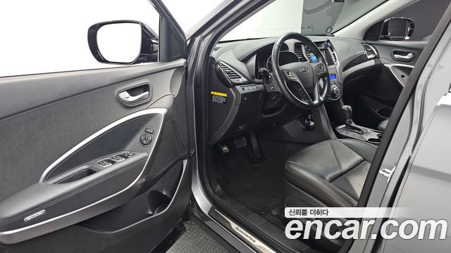 2012 Hyundai Santafe Diesel(e-VGT) 2.0 2WD Premium, photograph 11