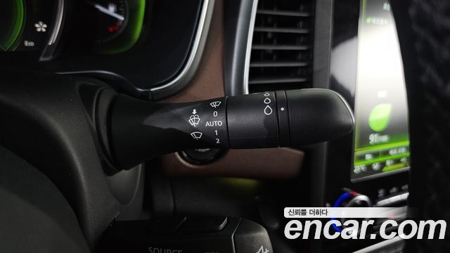 2019 Renault-KoreaSamsung SM6 2.0 LPe LE (Disabled), photograph 1