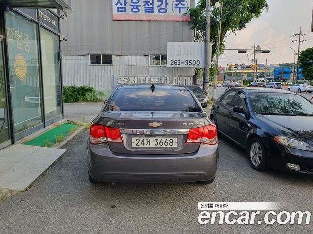 ChevroletGMDaewoo Lacetti 1.8 CDX ID — photo 1 of 18
