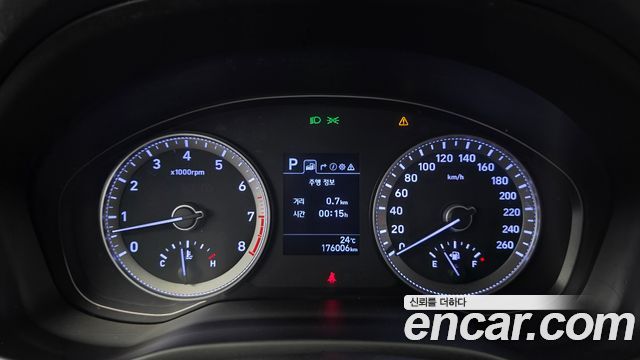 Hyundai Grandeur 3.0 LPi Modern (Rental Car) — photo 1 of 28