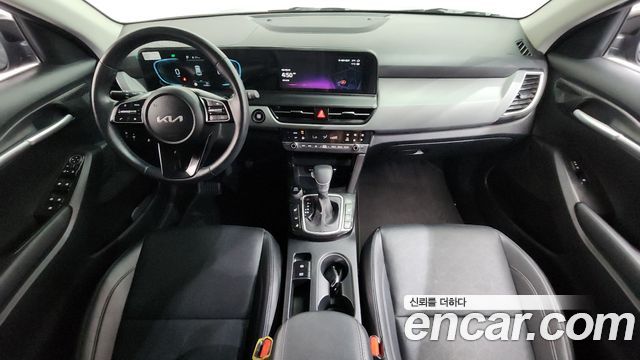 Kia Seltos Gasoline 2.0 2WD — photo 1 of 32