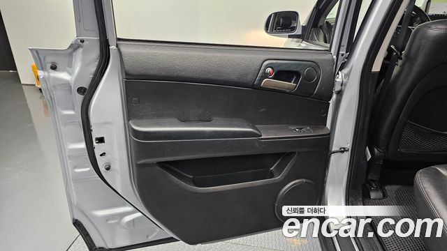 KG_Mobility_Ssangyong KORANDO CX7 4WD — photo 1 of 30
