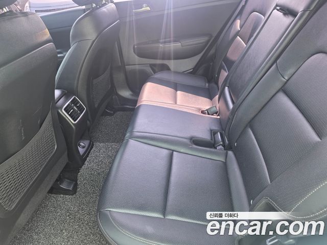 Kia Sportage Diesel 2WD Prestige — photo 1 of 20
