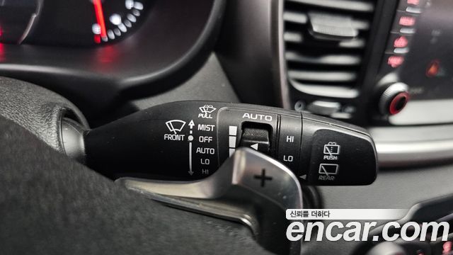 Kia Sorento Diesel 2.0 2WD — photo 1 of 33