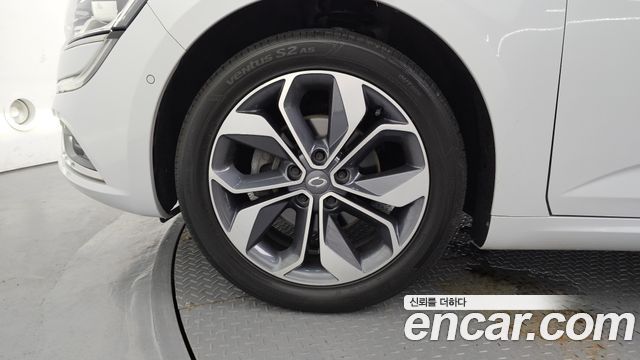 Renault-KoreaSamsung SM6 2.0 LPe RE (Disabled) — photo 1 of 32