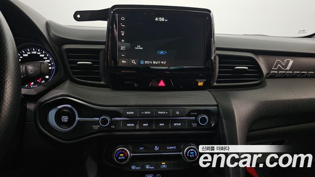 Hyundai Veloster 2.0 N — photo 1 of 30