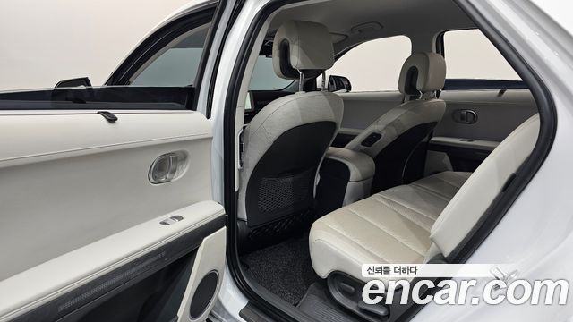 Hyundai Ioniq5 Long range — photo 1 of 36