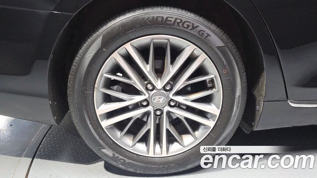 2017 Hyundai Grandeur 2.4 Modern Basic (Rental car), photograph 8