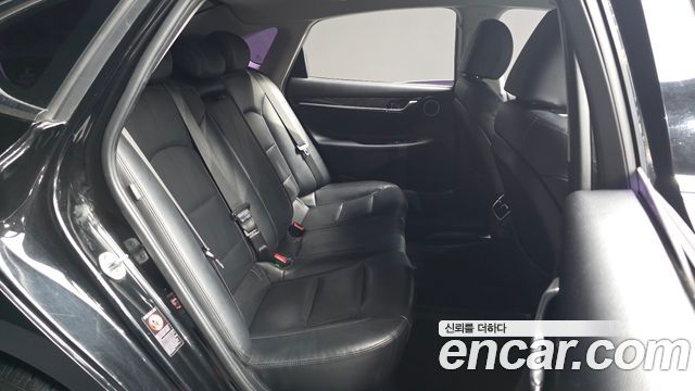 2017 Hyundai Grandeur 2.4 Modern Basic (Rental car), photograph 3