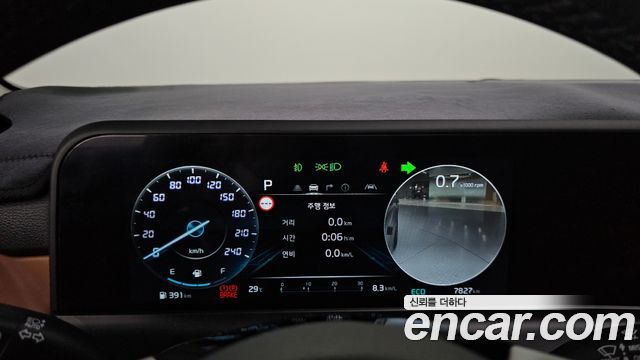 Kia Seltos Gasoline 1.6 Turbo 2WD — photo 1 of 30