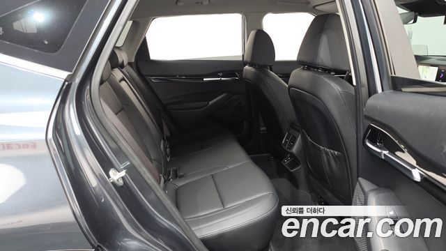2022 Kia Seltos Gasoline 1.6 Turbo 2WD, photograph 3