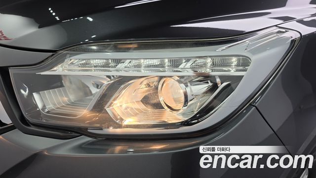 KG_Mobility_Ssangyong Rexton Diesel 2.2 4WD — photo 1 of 33
