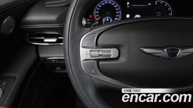 Genesis GV80 2.5T Gasoline AWD — photo 1 of 39