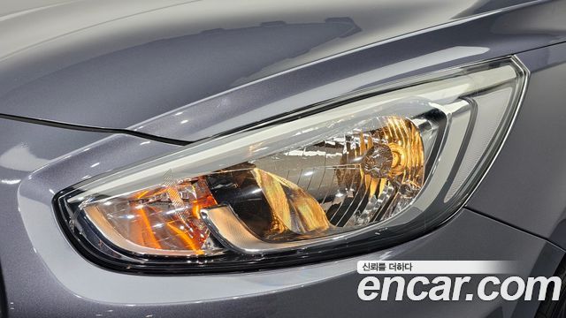 Hyundai Accent 1.4 VVT Modern — photo 1 of 30