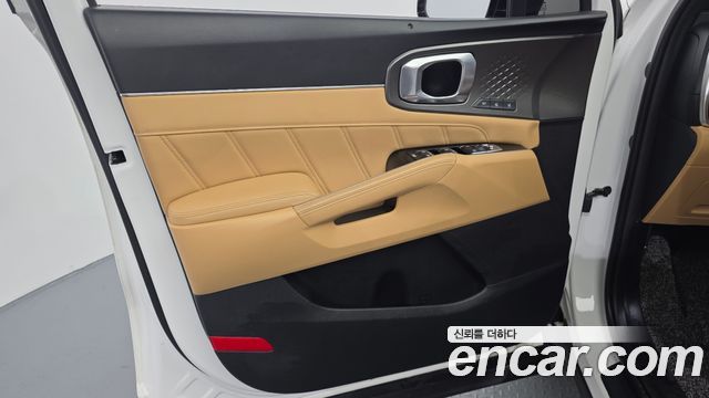 2023 Kia Sorento Diesel 2.2 2WD, photograph 8