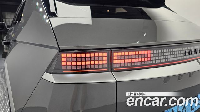 Hyundai Ioniq5 Long range — photo 1 of 40