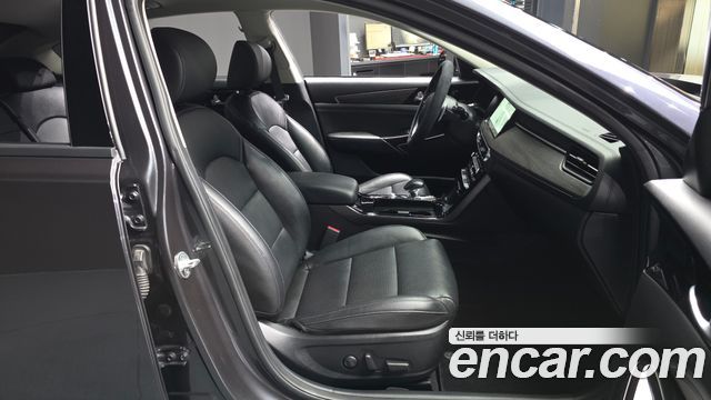 Kia K7 3.0 LPI Prestige — photo 1 of 30
