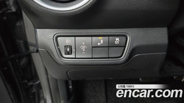 Kia K3 1.6 Turbo GT 5Door — photo 1 of 31