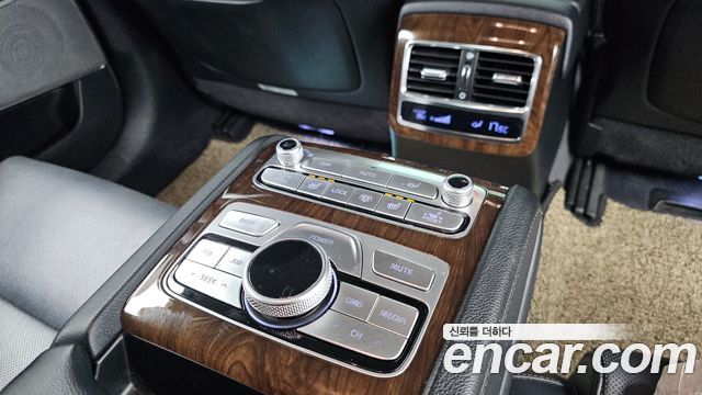 2019 Kia K9 3.8 GDI AWD, photograph 10