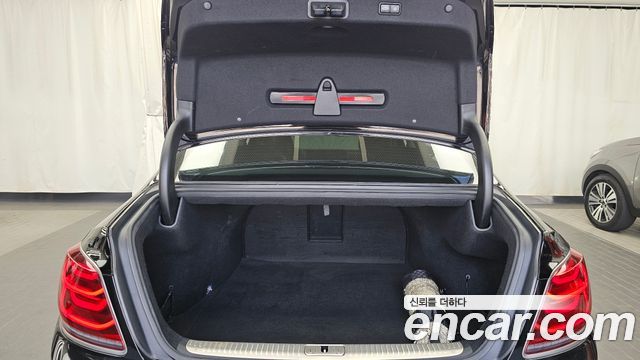 2019 Kia K9 3.8 GDI AWD, photograph 11