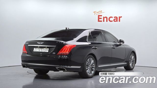 2017 Genesis EQ900 3.8 GDI AWD, photograph 2