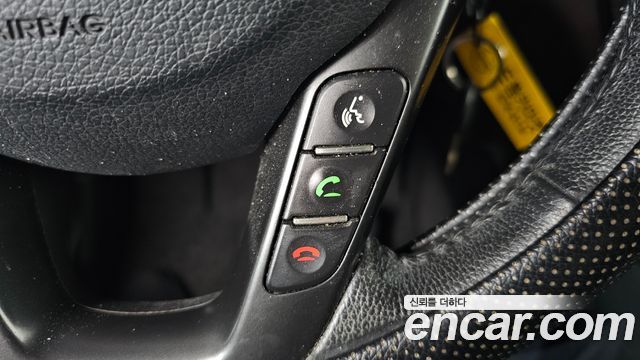 Kia K5 LPI Luxury — photo 1 of 30