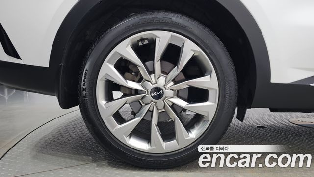 Kia Sorento Gasoline 2.5T 2WD — photo 1 of 34