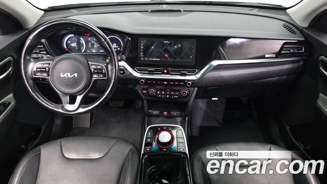 2022 Kia Niro Air, photograph 2