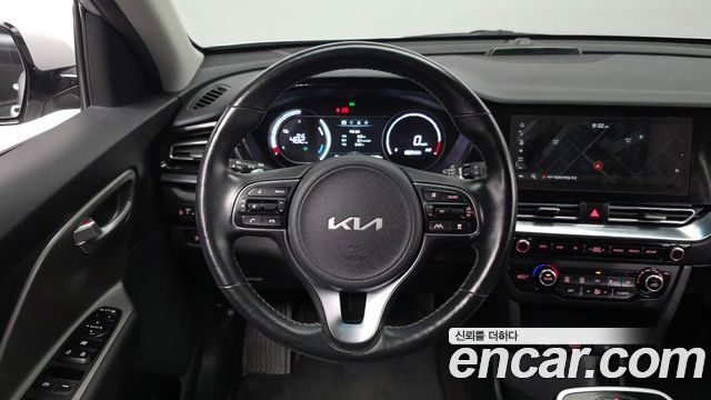 2022 Kia Niro Air, photograph 4