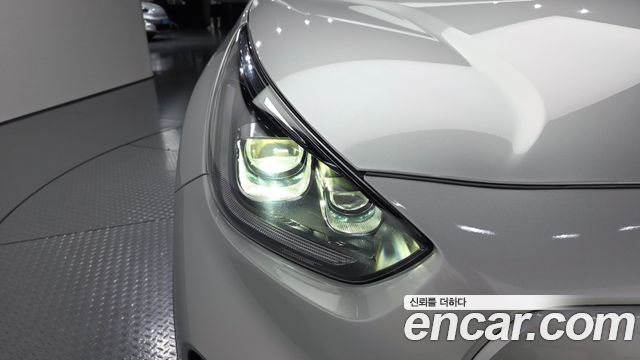 2022 Kia Niro Air, photograph 3