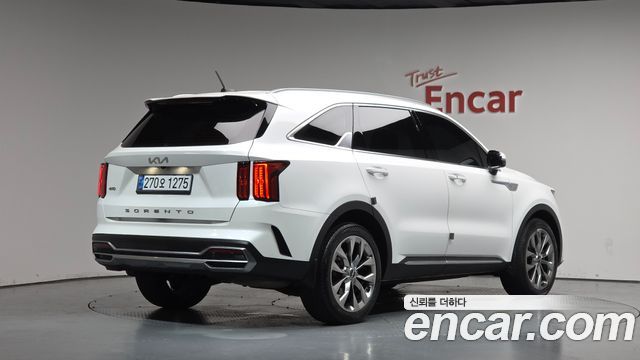 Kia Sorento Gasoline 2.5T 4WD — photo 1 of 37