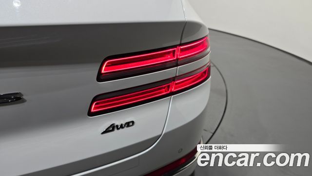 Genesis GV80 3.5T Gasoline AWD — photo 1 of 37
