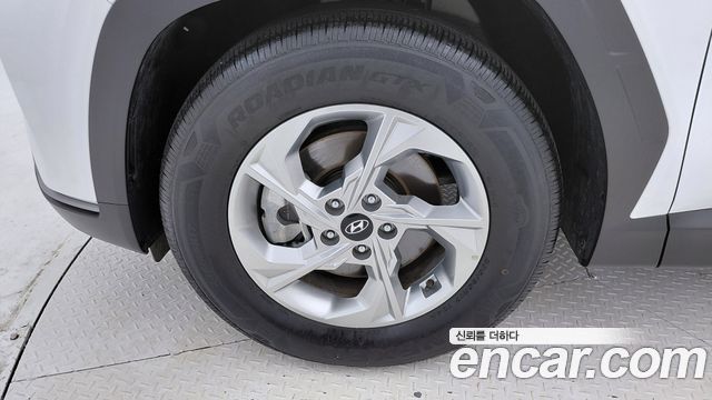 Hyundai Tucson Diesel 2.0 2WD — photo 1 of 20
