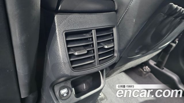 Kia Seltos Gasoline 1.6 Turbo 2WD — photo 1 of 31