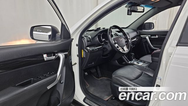 Kia Sorento Diesel 2.0 2WD TLX — photo 1 of 31