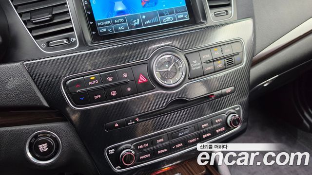 Kia K7 3.0 GDI Prestige — photo 1 of 20